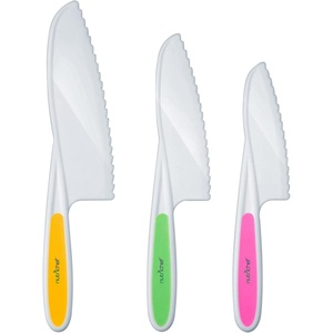 image:imageNutriChef 3Piece Nylon Kitchen Baking Knife Set  Childrens Cooking Knives Safe to Use Firm Grip Serrated Edges Kids Knives Protects Little Chefs Fingers Good For Cutting Food amp Vegetables