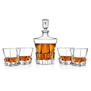 image:imageNutriChef Home Bar Whiskey Decanter Set Glass Decanter with Four 800ml Whiskey Glasses Elegantly Styled with Real Crystal for Maximum Flavor and Shelf Life Naturally Aerates Dishwasher SafeNCGD4C168 Decanter and glass Set